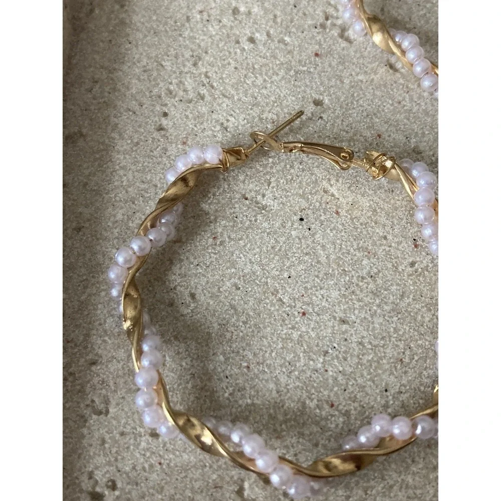 Gold Tone Twisted Hoop‎ Earrings with Faux Pearl Beads Romantic Feminine Glam